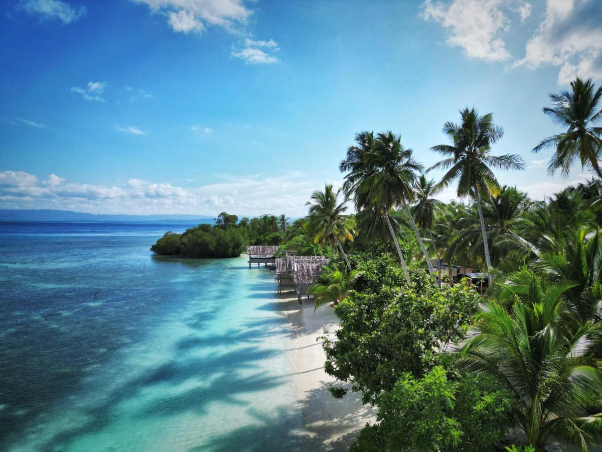 West Mansuar Homestay Pulau Mansuar Exterior photo