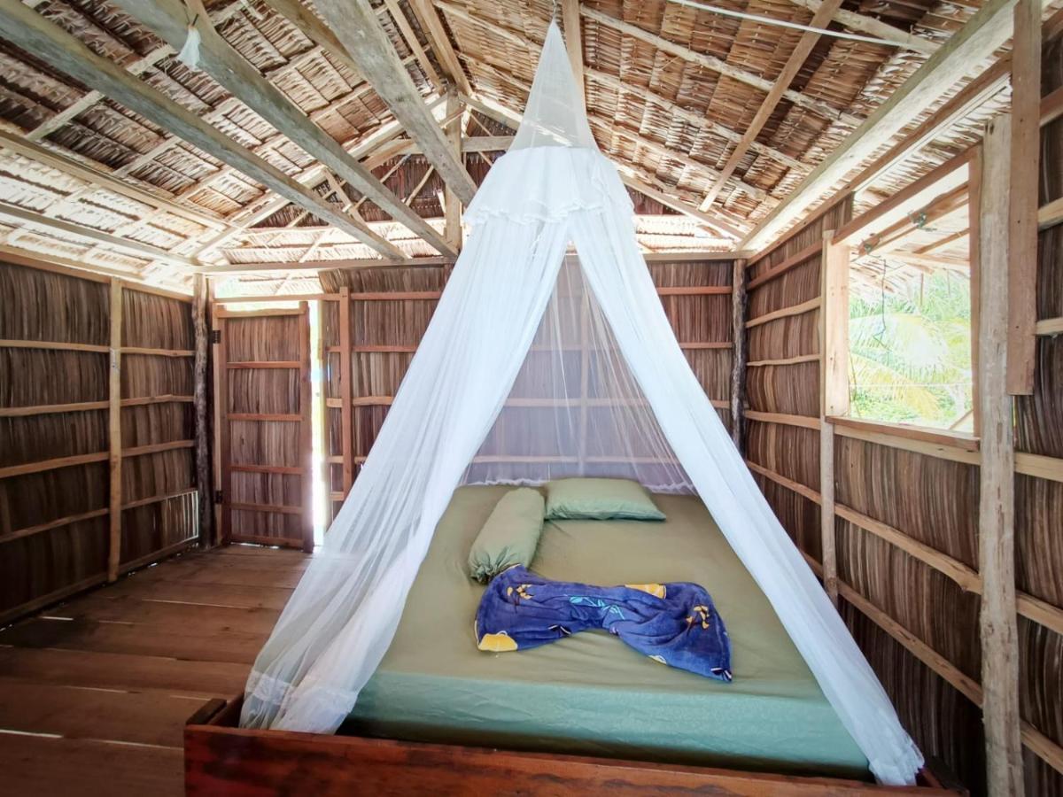 West Mansuar Homestay Pulau Mansuar Exterior photo